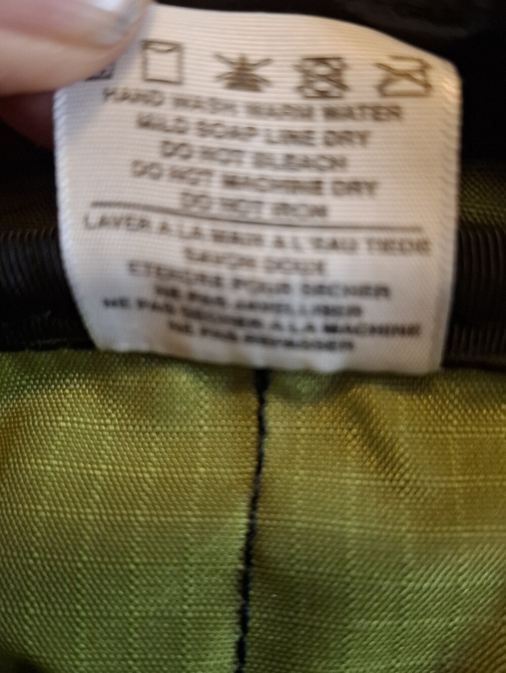Tom Bihn Synik 22 Raspberry Backpack - Picture 10 of 10